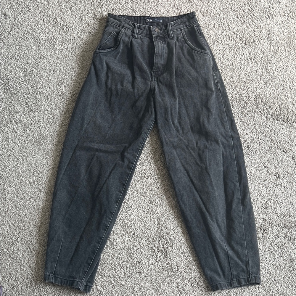Zara Charcoal Pleated High-Waist Jeans